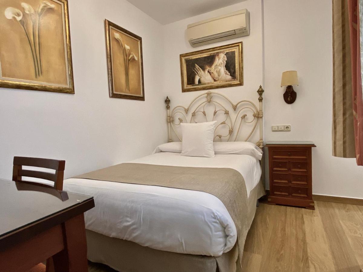 Hostal Rodri (Adults Only) Γρανάδα Εξωτερικό φωτογραφία