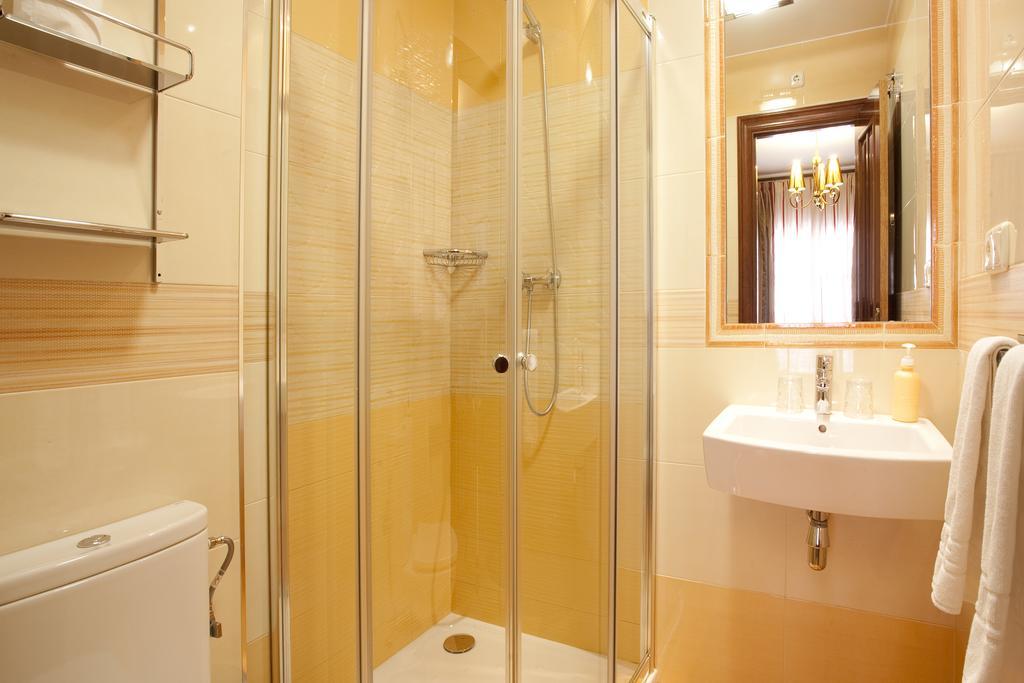 Hostal Rodri (Adults Only) Γρανάδα Δωμάτιο φωτογραφία
