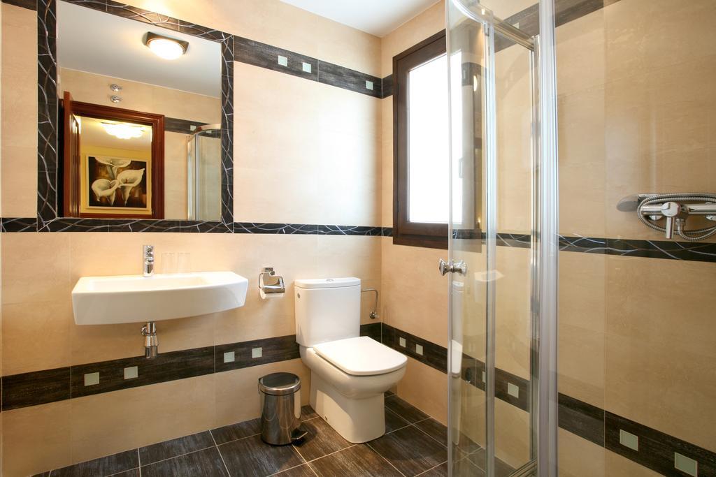 Hostal Rodri (Adults Only) Γρανάδα Δωμάτιο φωτογραφία
